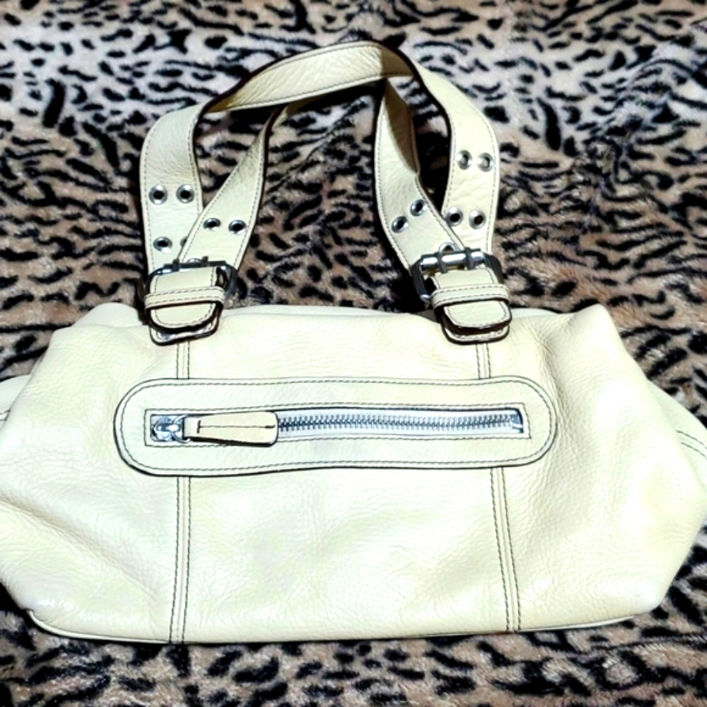 Abercrombie and Fitch small hobo leather purse.